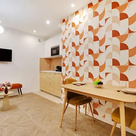 Cosy Faubourg Saint-denis 4p Apartment *